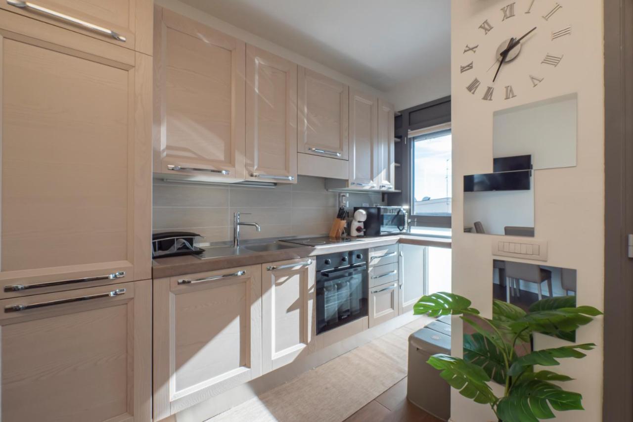 Apartment Luxury Near Linate Quintiliano 7 Milan