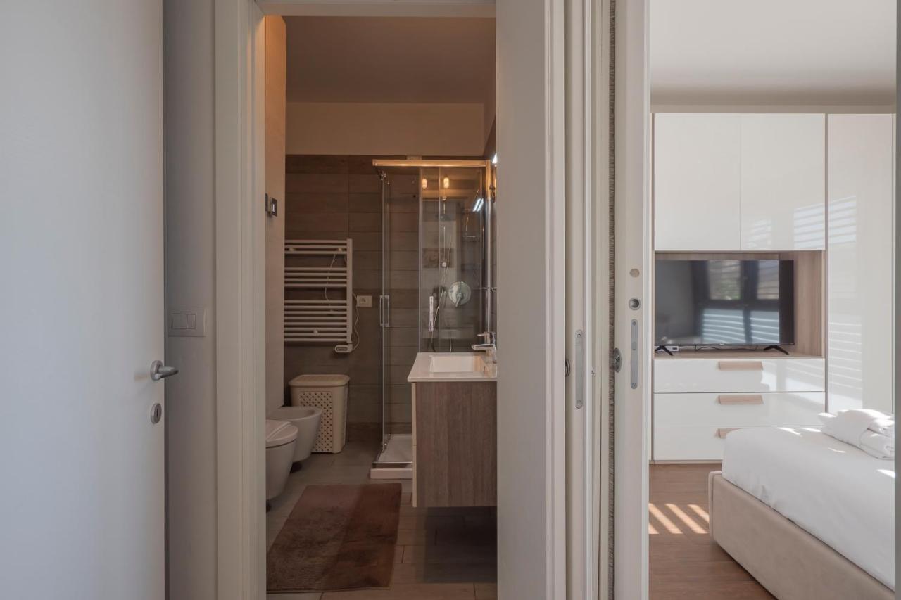 Luxury Near Linate Quintiliano 7 Apartment Milan